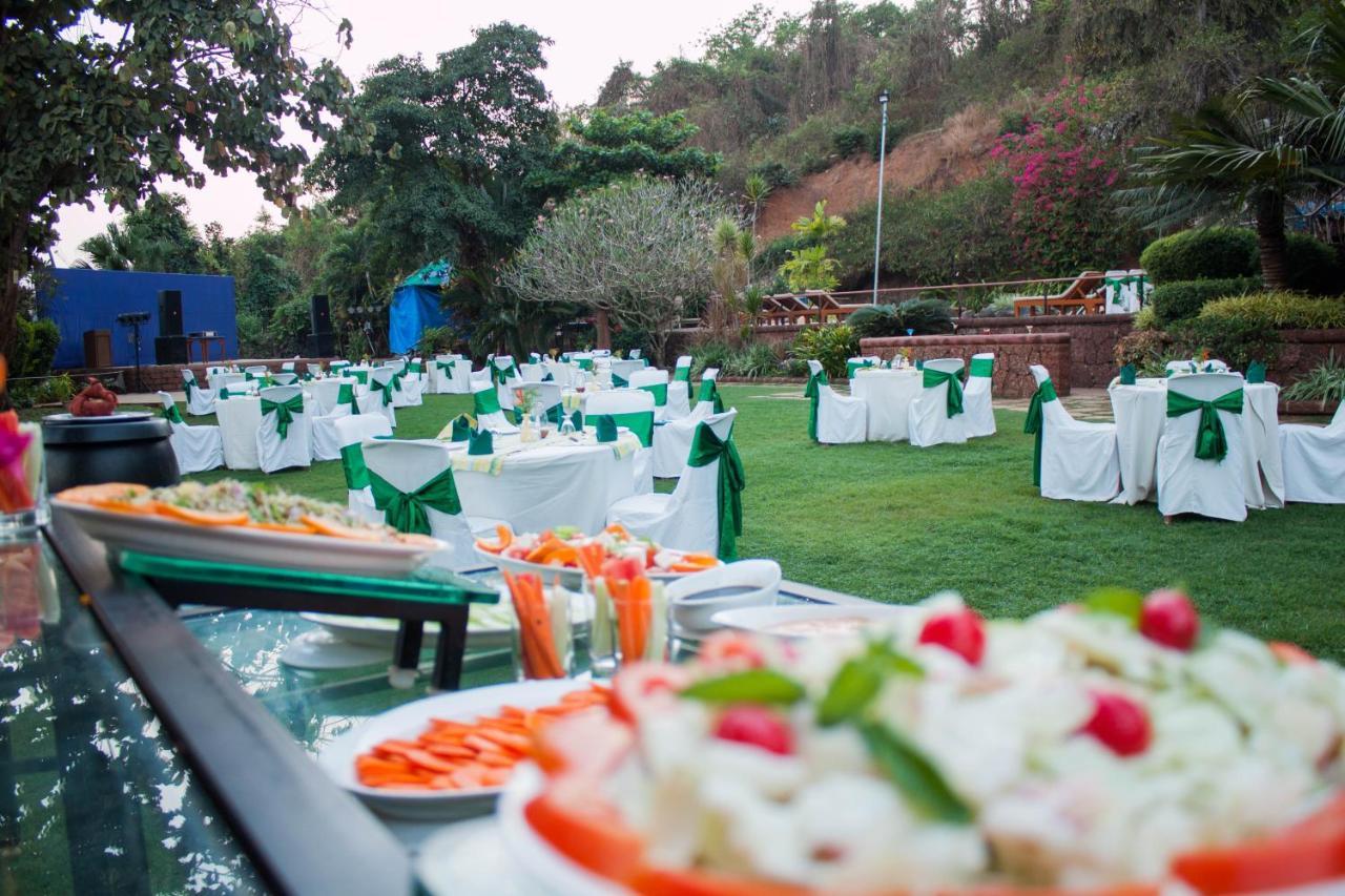 Pride Sun Village Resort&Spa Baga Exterior foto