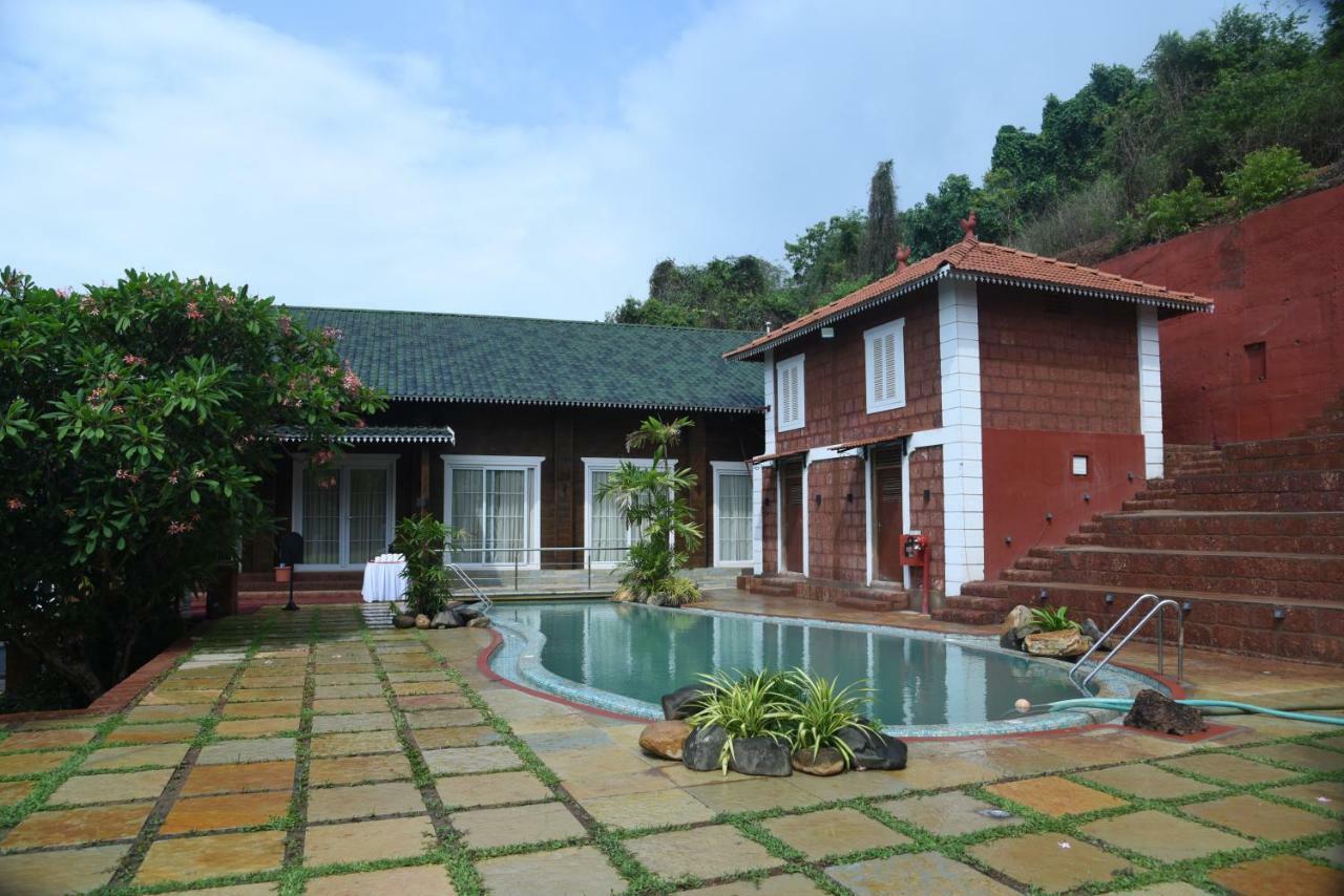 Pride Sun Village Resort&Spa Baga Exterior foto